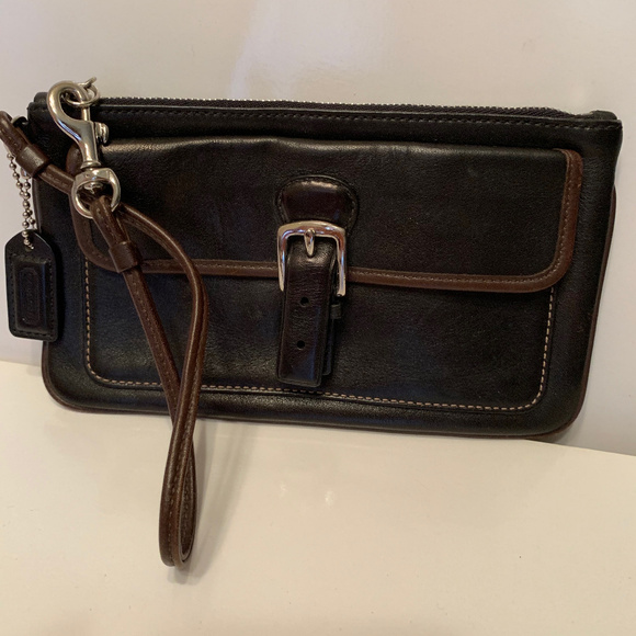 Coach Handbags - Coach Black Leather Mini Purse/Wristlet